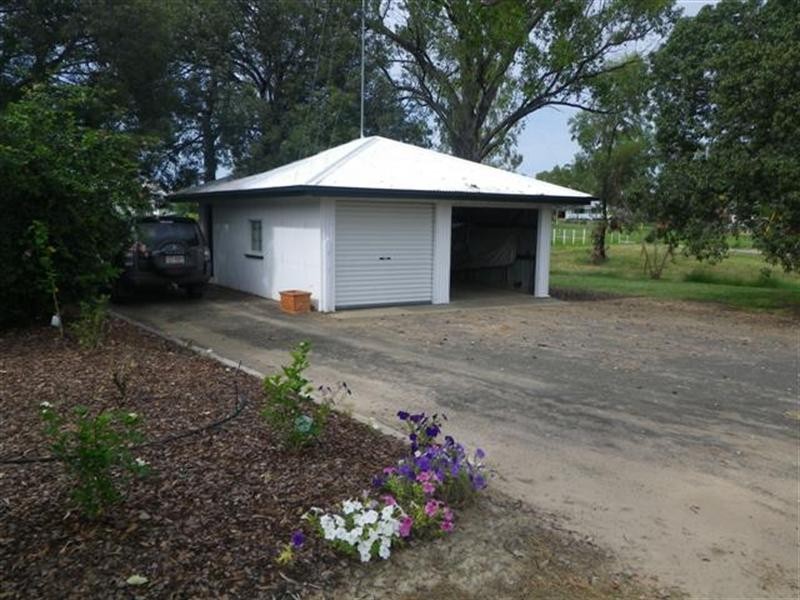 34-38 Lovell Street, Roma QLD 4455