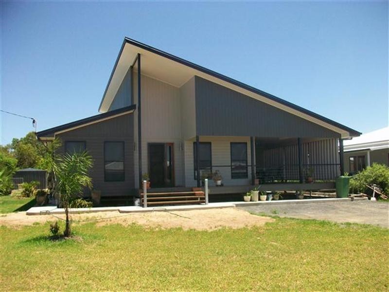 20 Robusta Drive, Roma QLD 4455