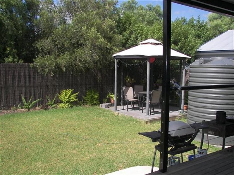 20 Robusta Drive, Roma QLD 4455