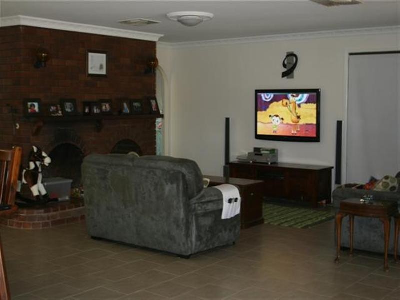 20 Edna Street, Roma QLD 4455
