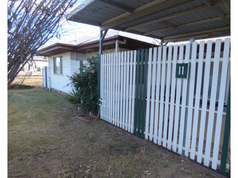 11 Major Street, Roma QLD 4455