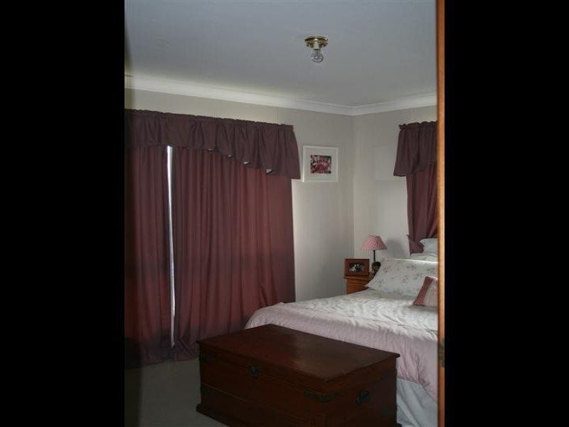 117 Miscamble Street, Roma QLD 4455