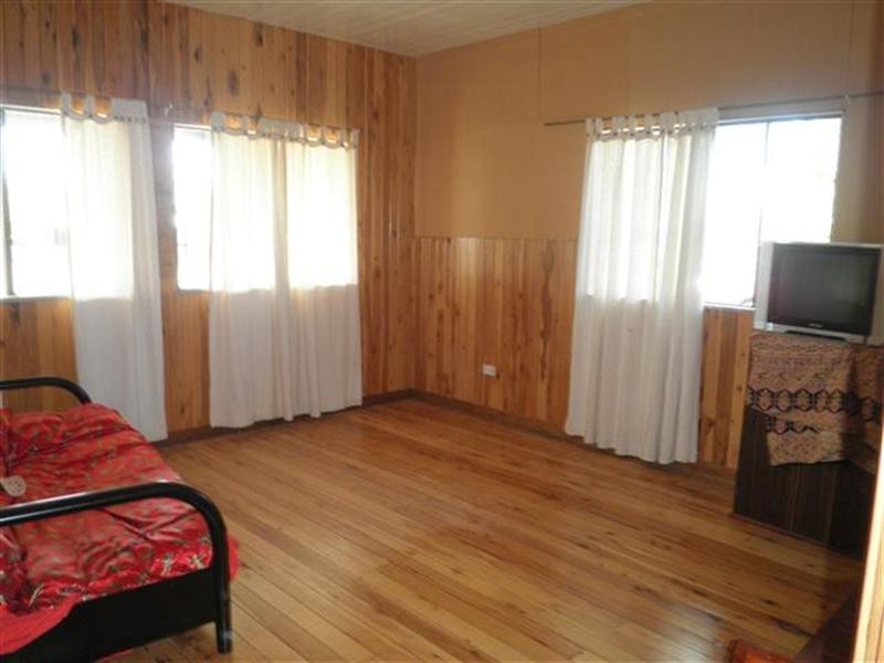 1-3 Downs Street, Roma QLD 4455