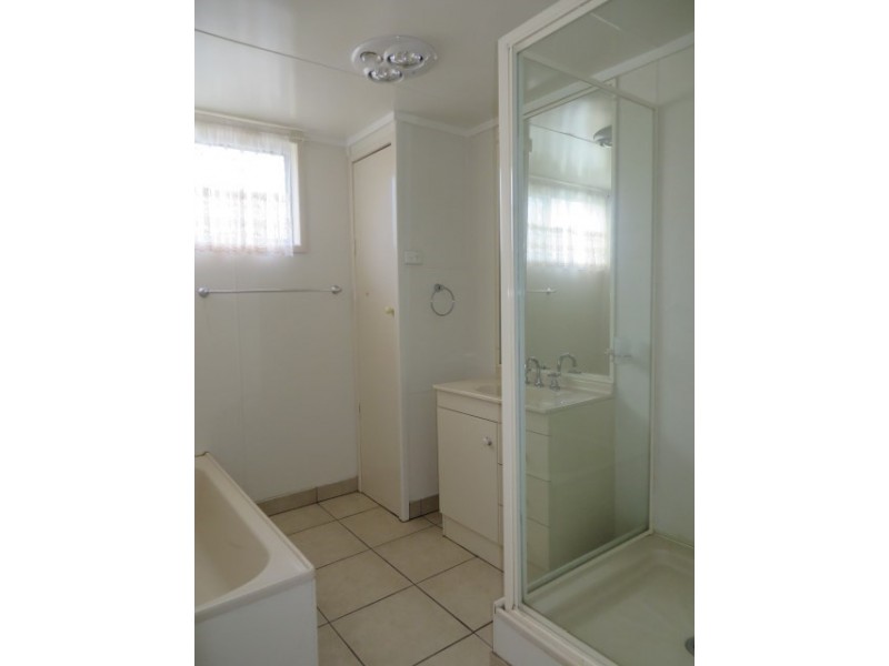 84 Miscamble Street, Roma QLD 4455