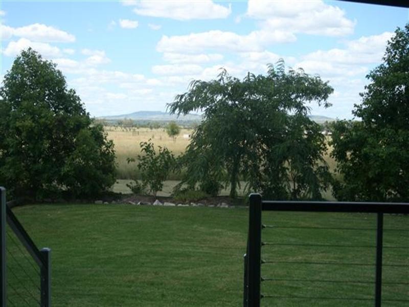 74 Orallo Road, Roma QLD 4455