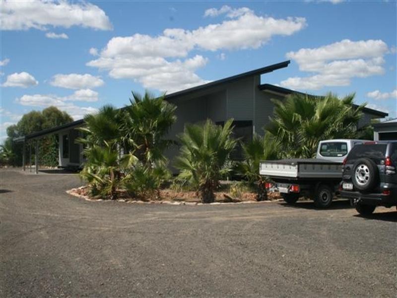74 Orallo Road, Roma QLD 4455