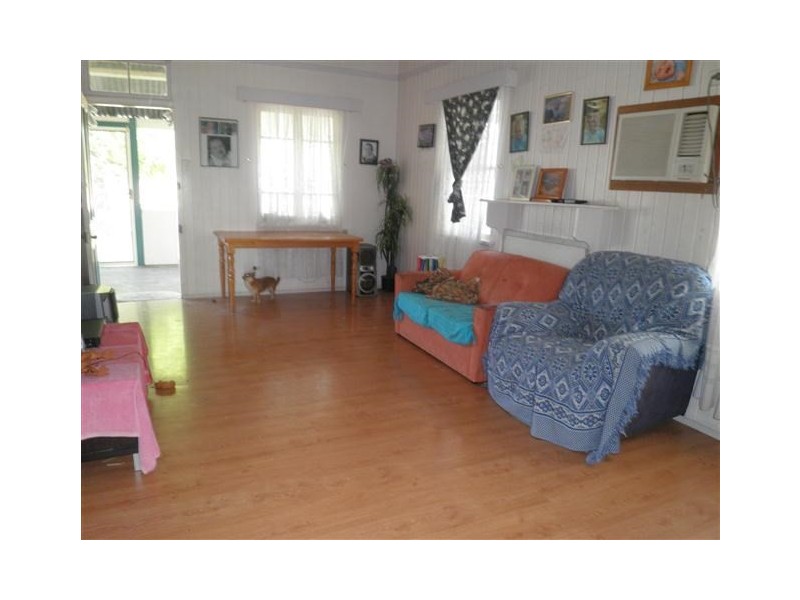 32 Soutter Street, Roma QLD 4455