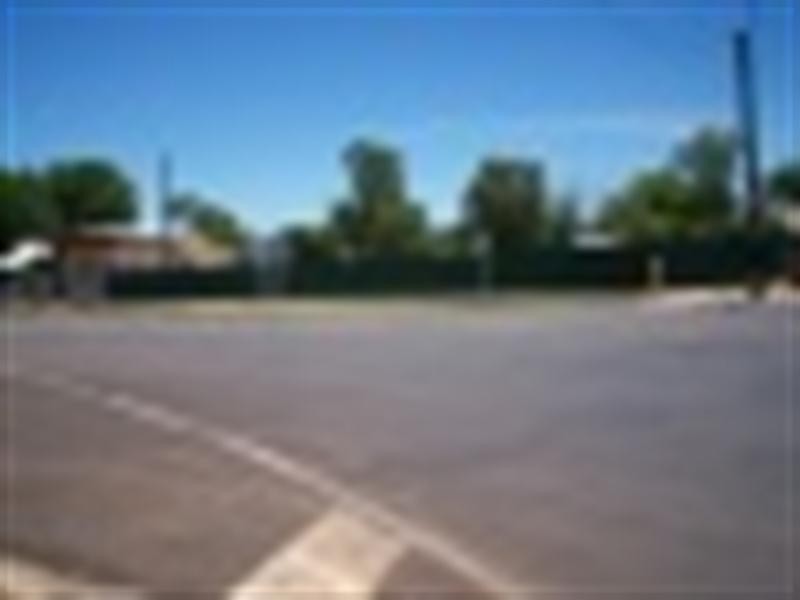 8-10 Cordelia Street, Surat QLD 4417