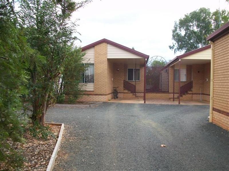 37 Miscamble Street, Roma QLD 4455