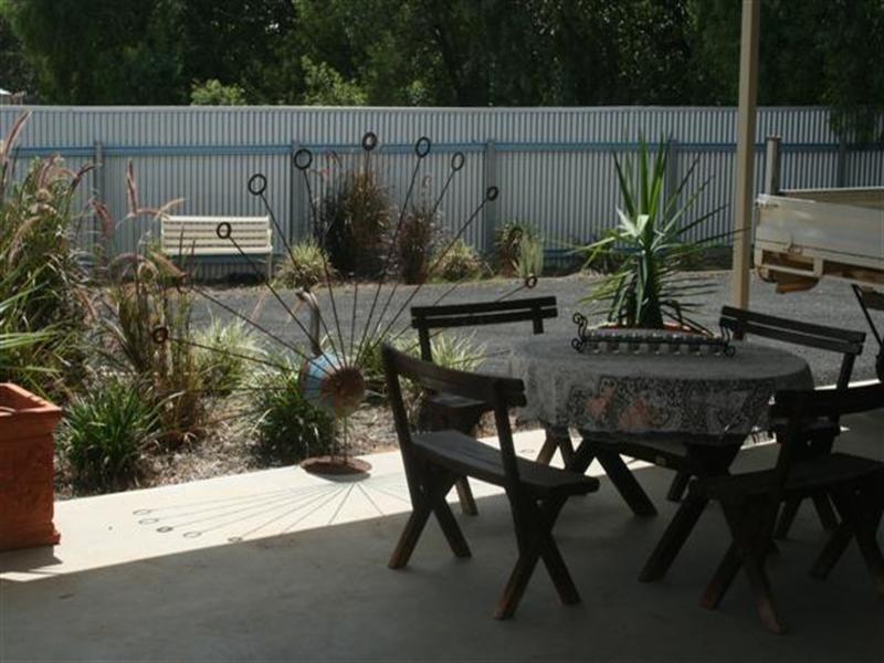 34 Robusta Drive, Roma QLD 4455