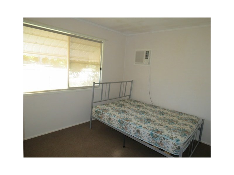 1/14 Duke Street, Roma QLD 4455