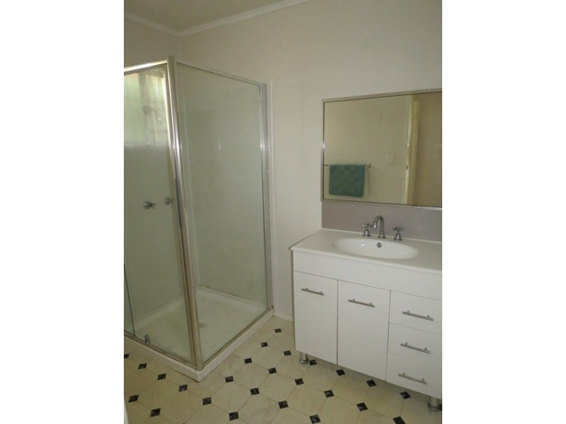 1/14 Duke Street, Roma QLD 4455