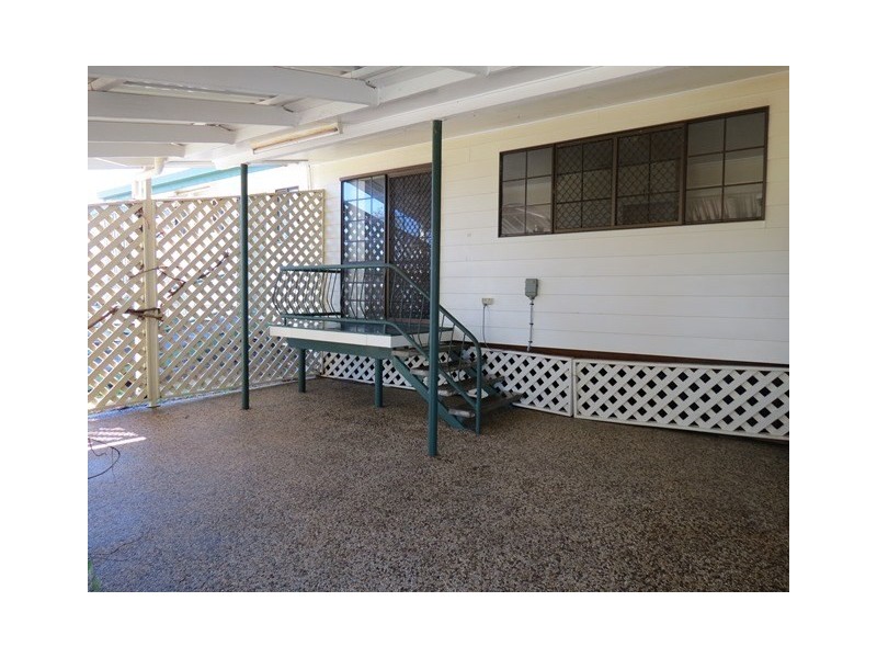 134 Northern Road, Roma QLD 4455