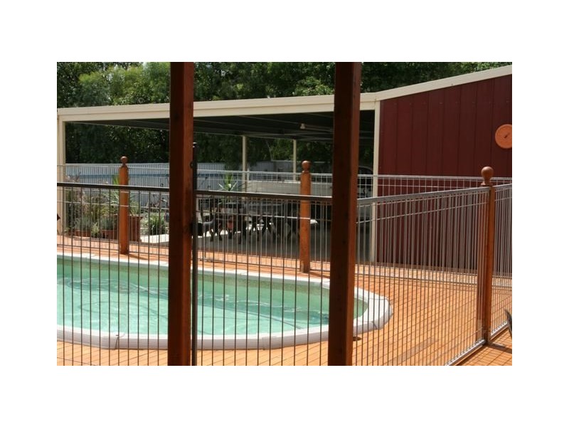 34 Robusta Drive, Roma QLD 4455