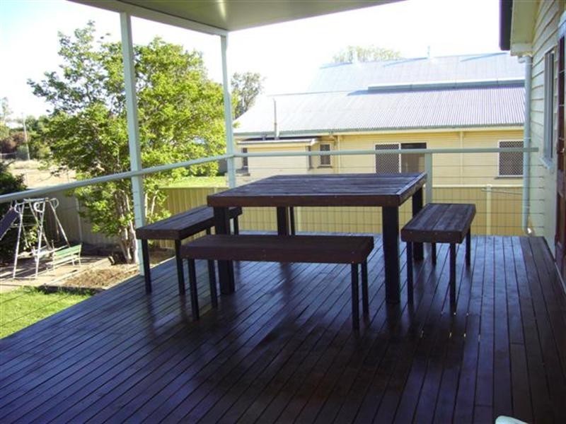 24 Cordelia Street, Surat QLD 4417