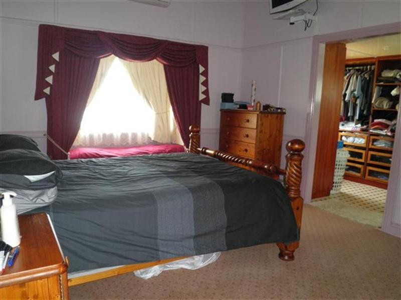 21 William Street, Roma QLD 4455