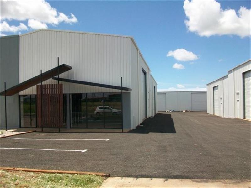 2/72-74 Spencer, Roma QLD 4455