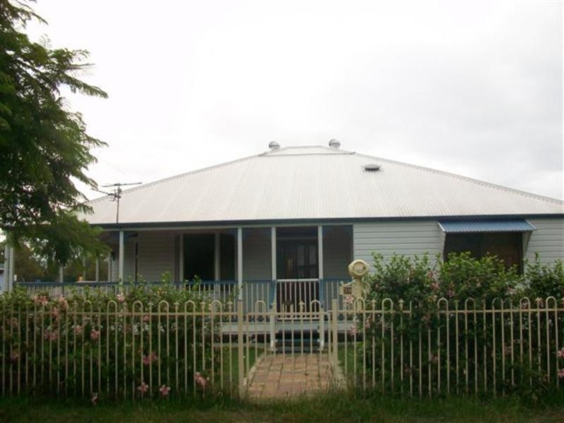 39 William Street, Roma QLD 4455