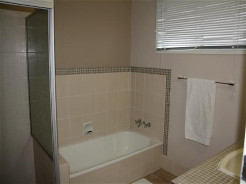 53 Taylor Street, Roma QLD 4455