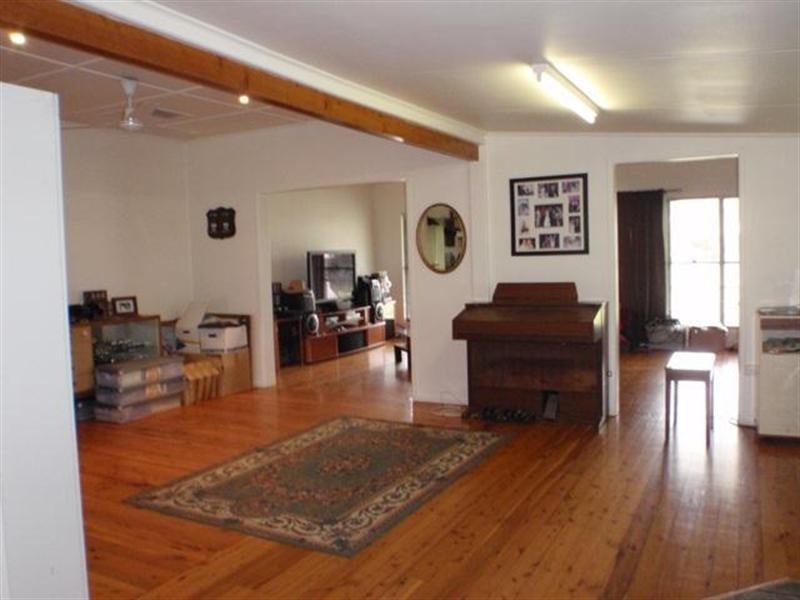 8 Felicity Court, Roma QLD 4455
