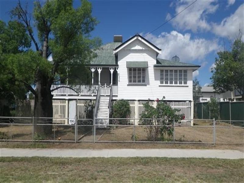 156 McDowall Street, Roma QLD 4455