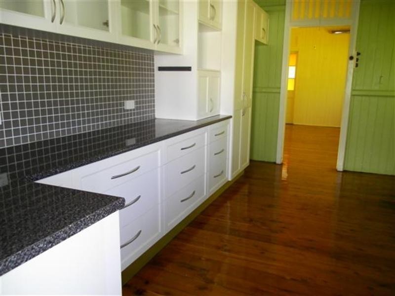 156 McDowall Street, Roma QLD 4455