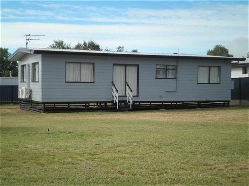 2 Shumba Avenue, Roma QLD 4455