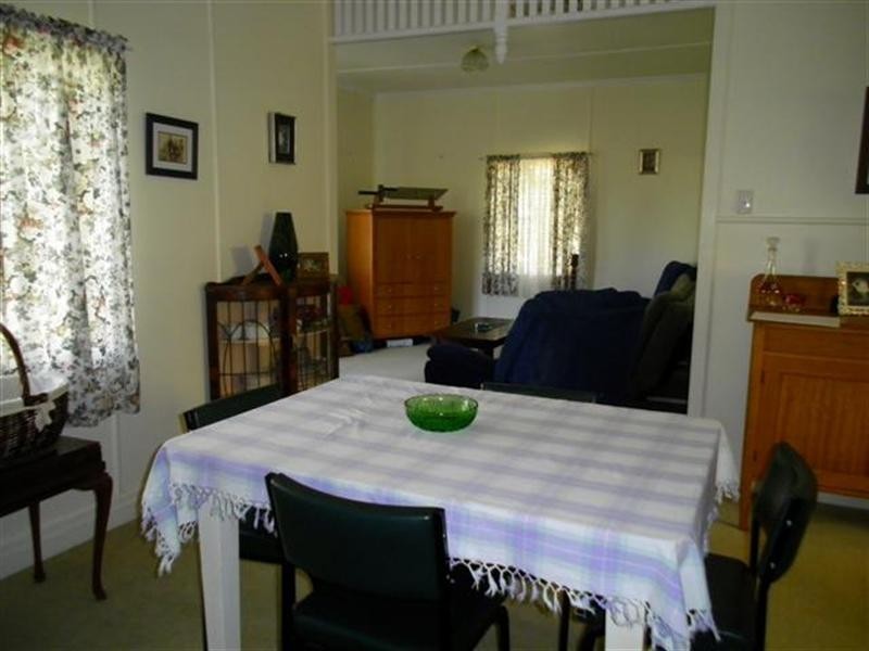 19 Timbury Street, Roma QLD 4455