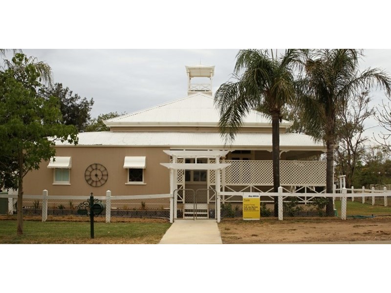 7-9 Ferrier Street, Roma QLD 4455