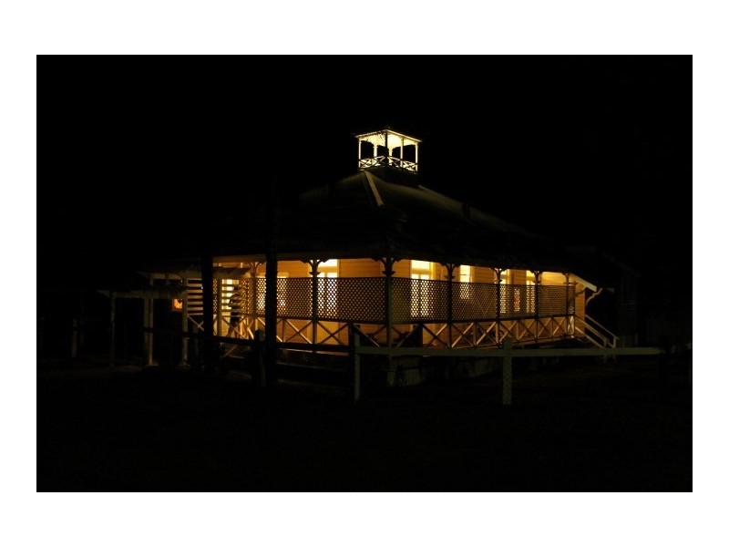 7-9 Ferrier Street, Roma QLD 4455