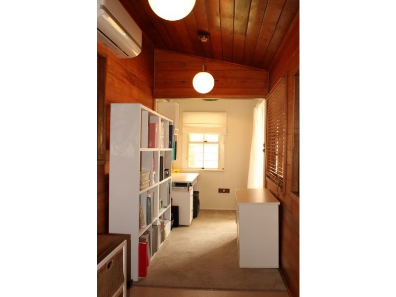 7-9 Ferrier Street, Roma QLD 4455