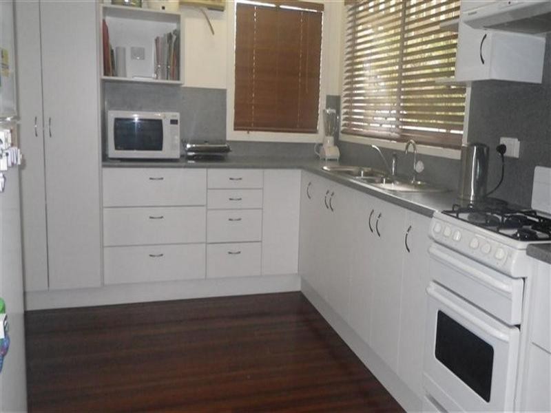 4 Borland Street, Roma QLD 4455