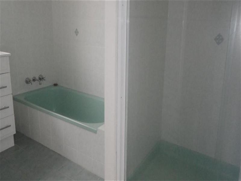 4 Borland Street, Roma QLD 4455