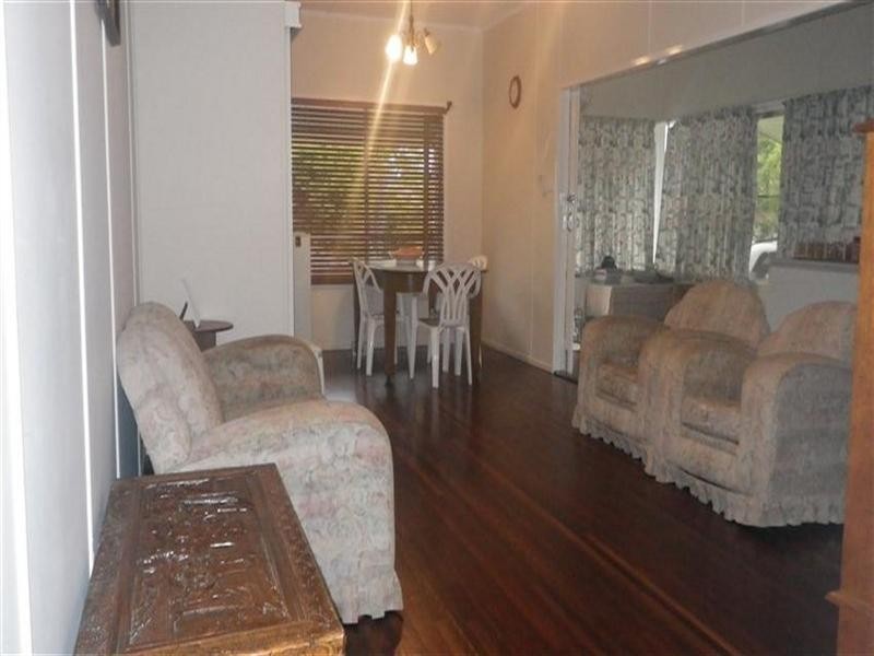 4 Borland Street, Roma QLD 4455