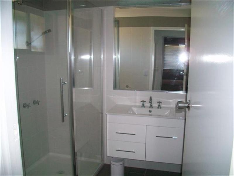 13 Alexander Avenue, Roma QLD 4455