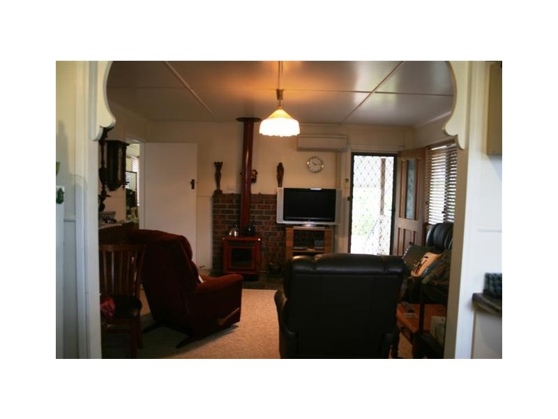 120 Currey Street, Roma QLD 4455