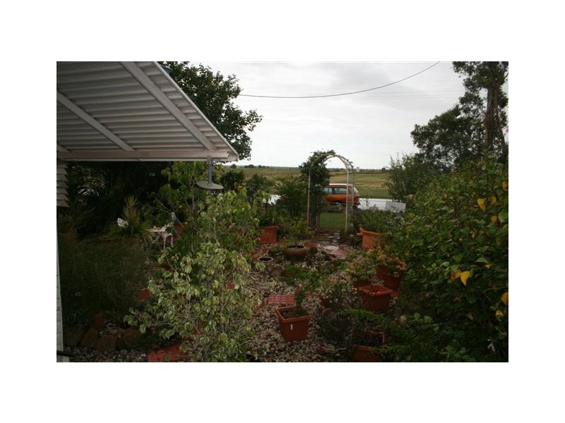 120 Currey Street, Roma QLD 4455