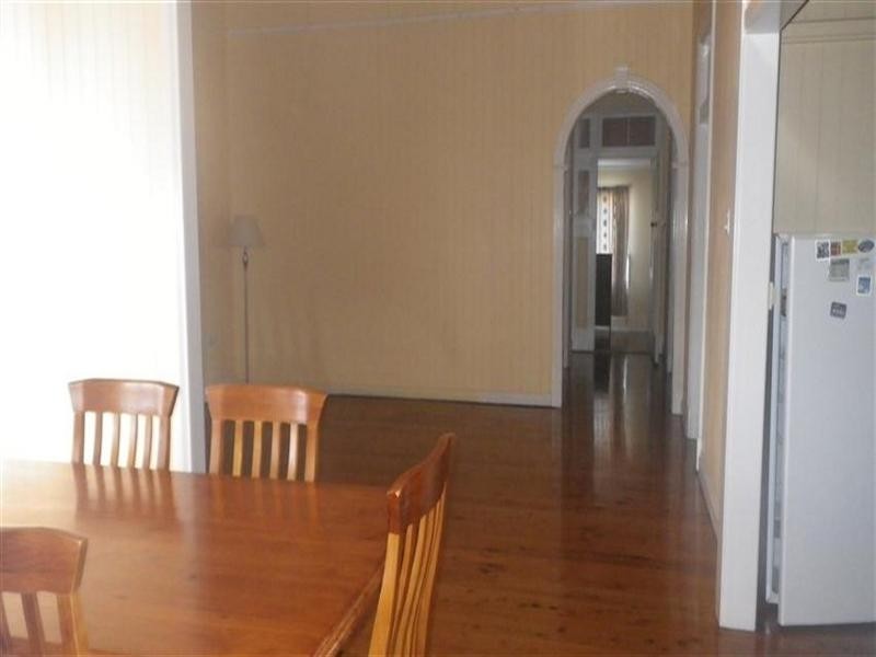 57 Gregory Street, Roma QLD 4455