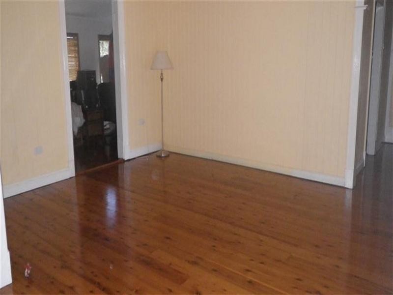 57 Gregory Street, Roma QLD 4455