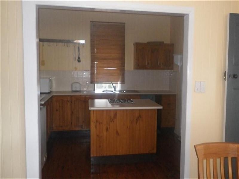 57 Gregory Street, Roma QLD 4455