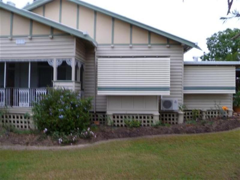 7 Dawson Street, Taroom QLD 4420