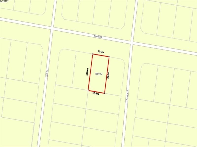 32 South Street, Roma QLD 4455