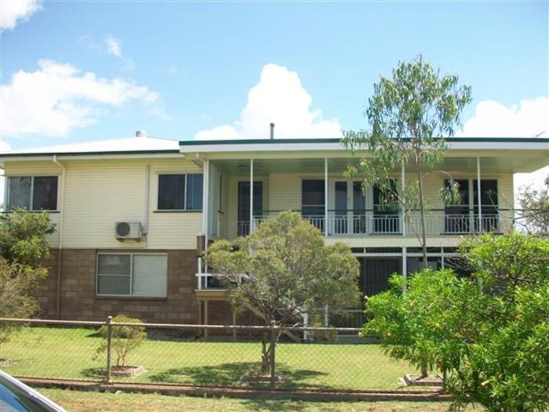 5 Fowles Street, Roma QLD 4455