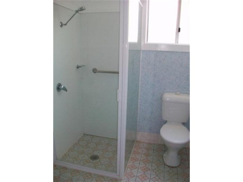 5 Fowles Street, Roma QLD 4455