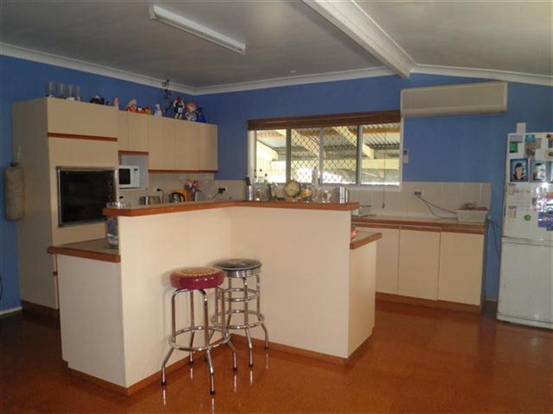 4 Wehl Street, Roma QLD 4455
