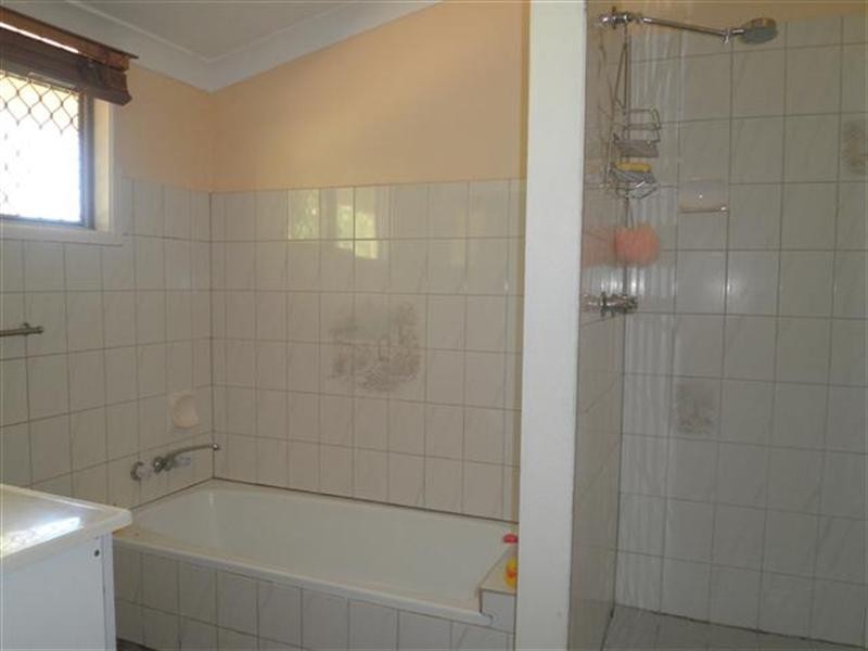 4 Wehl Street, Roma QLD 4455