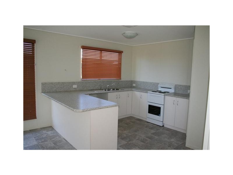 22 Luff Street, Roma QLD 4455