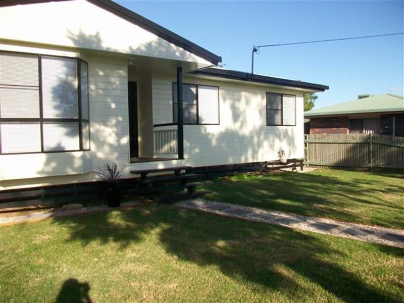 7 Rosedale Close, Roma QLD 4455