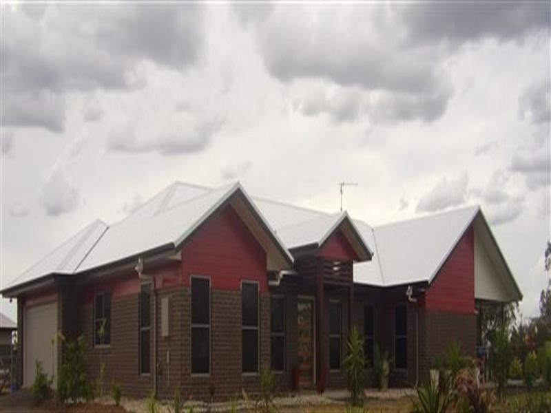 191 Charles Street, Roma QLD 4455