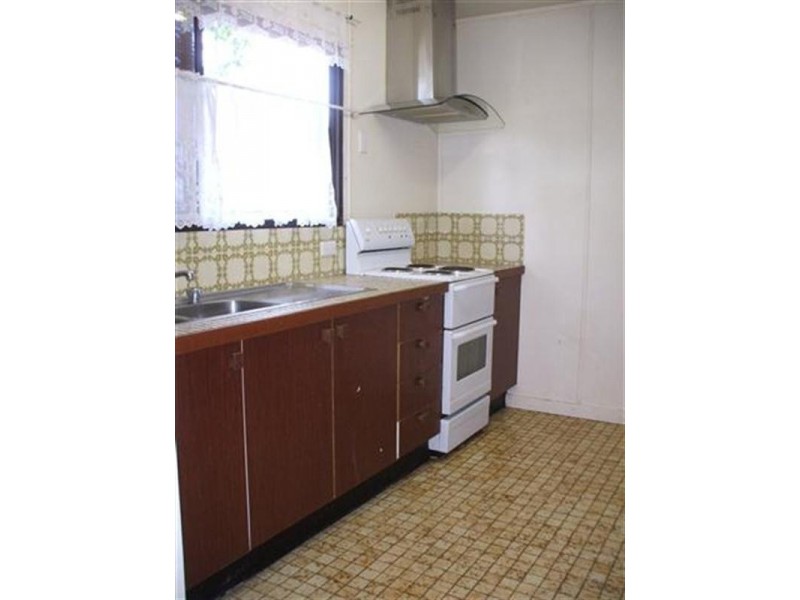 58 Taylor Street, Roma QLD 4455